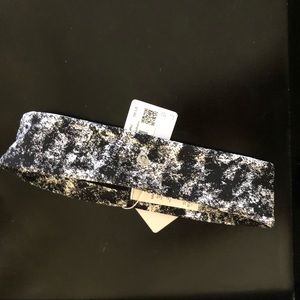 Lululemon fly away tamer headband new